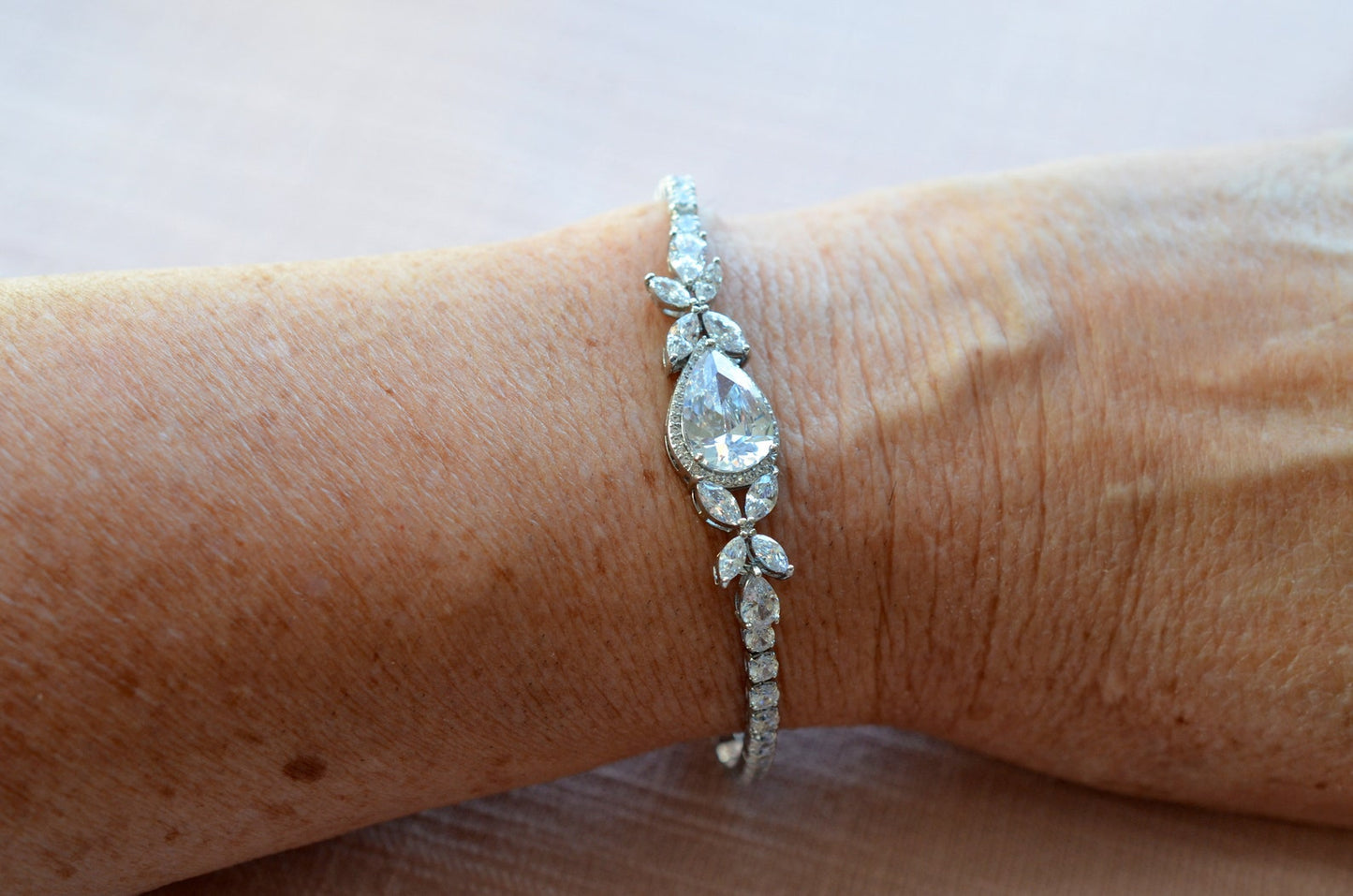 Haley Bridal Teardrop Bracelet