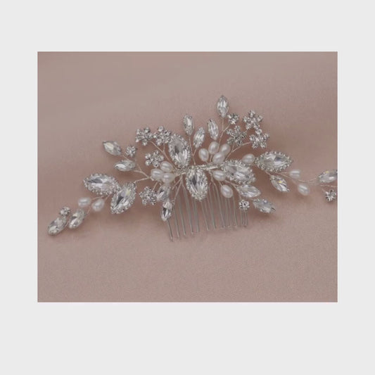 Bridal Hair Comb with Pearls