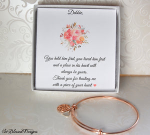 Mother of the groom card with family tree bracelet