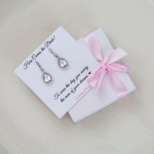 Classic teardrop wedding earrings