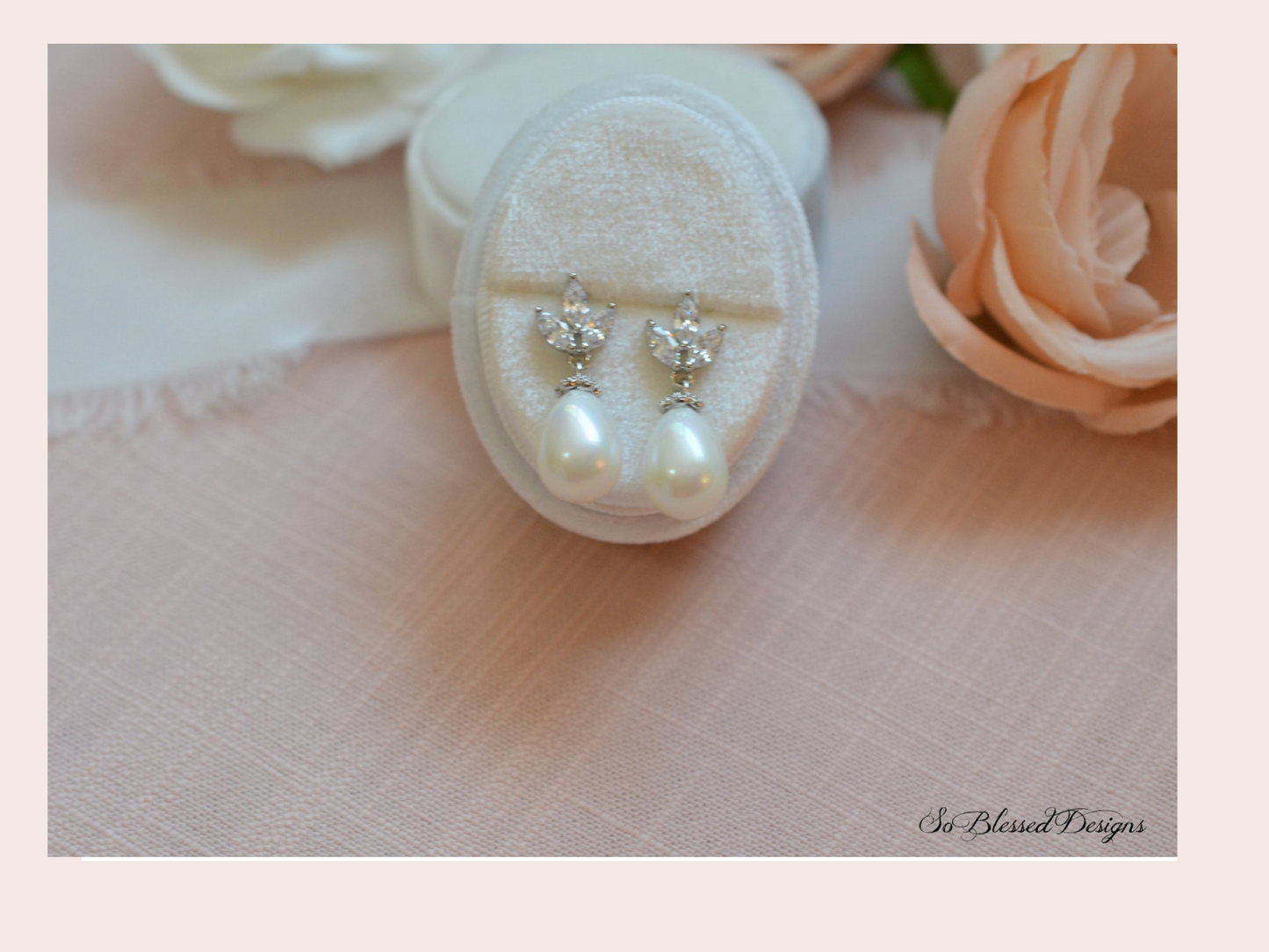 Dainty Pearl Bridal Earrings
