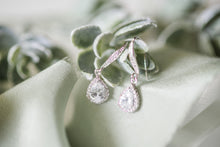 cubic zirconia earrings for your bridesmaids