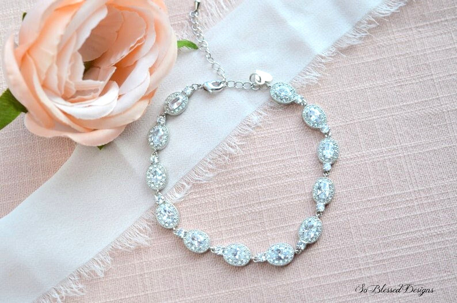 Pearl & crystal bridal bracelet wedding bracelet