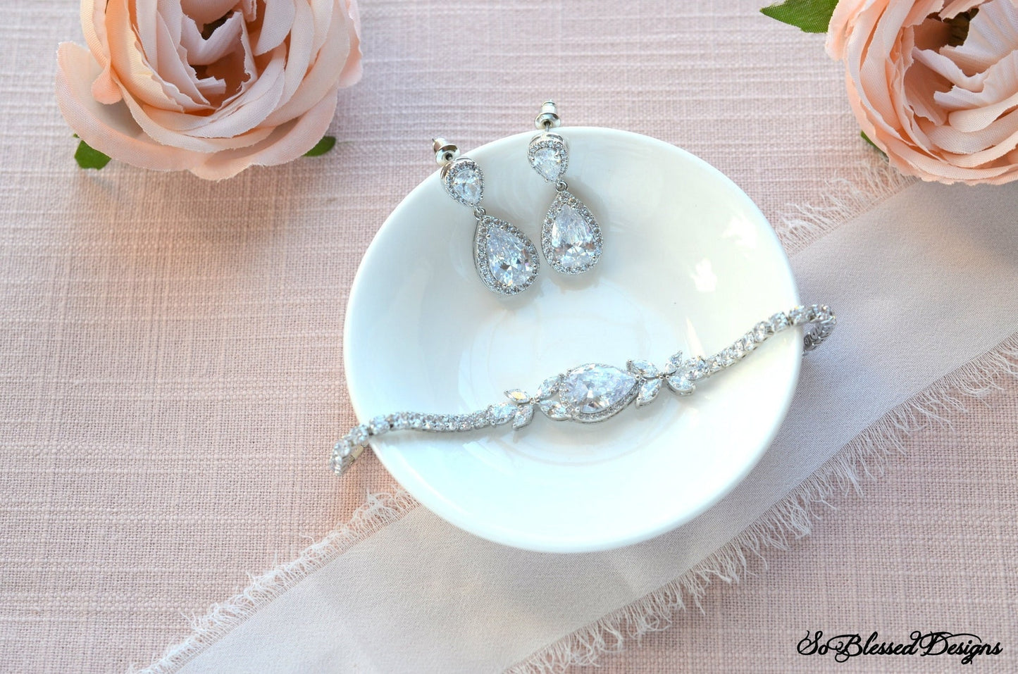 Bridal Teardrop Earrings & Necklace Set